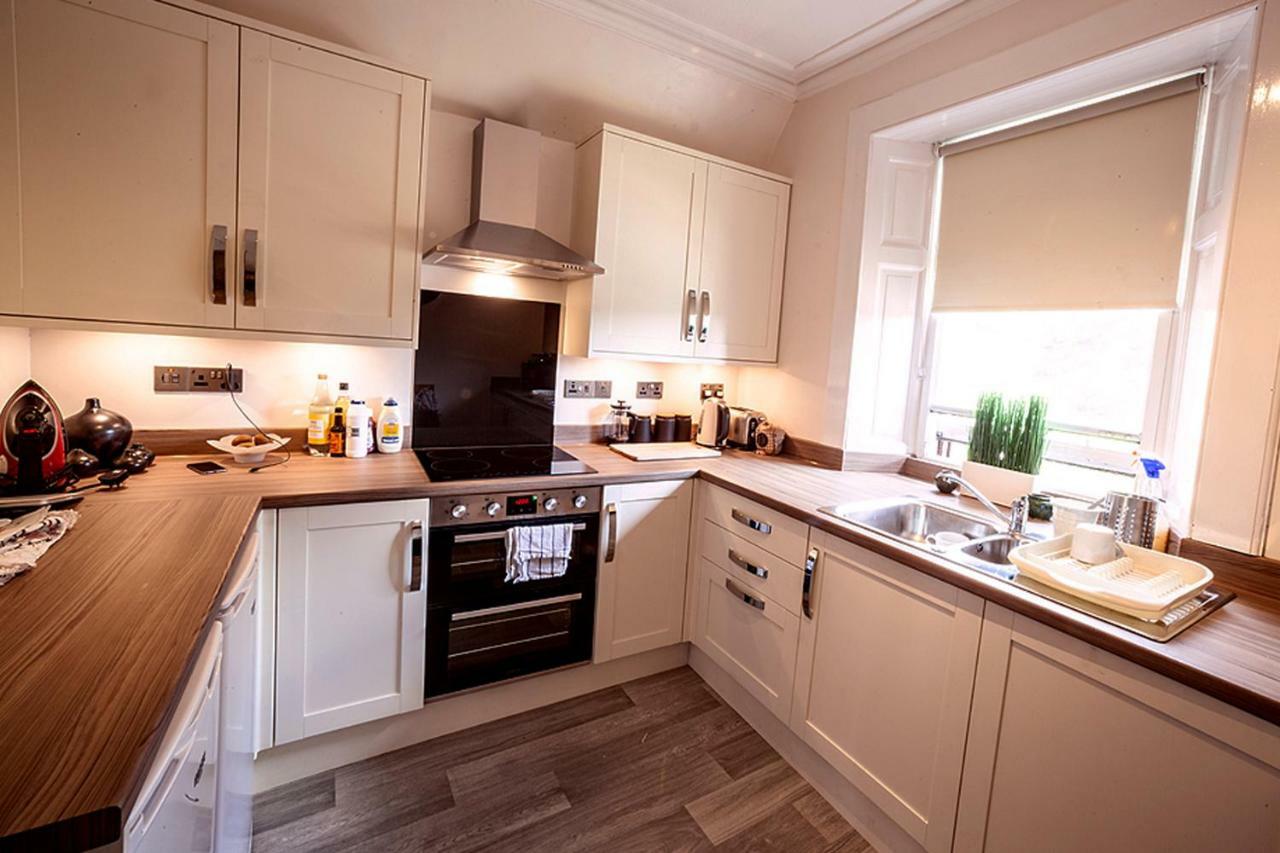 Butler'S Apartment. Flat 5, Dalmore House, Helensburgh, Scotland G84 8Jp エクステリア 写真